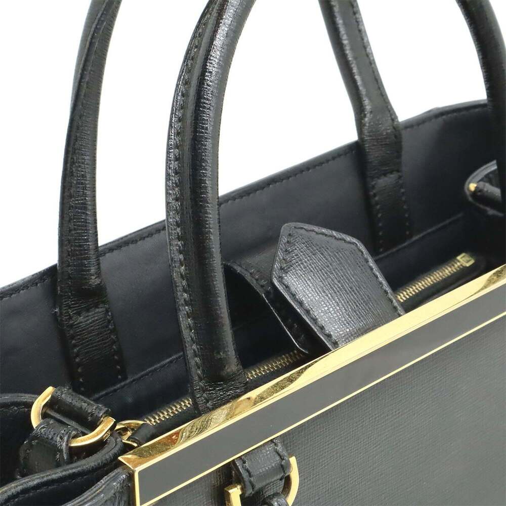 FENDI Black Leather Shoulder Bag - Picture 7 of 10